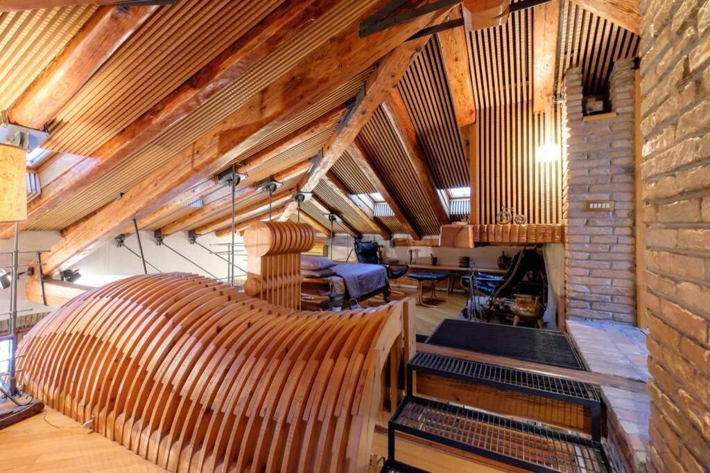 Appartamento 6 Ponterosso - Luxury Attic Trieste Esterno foto